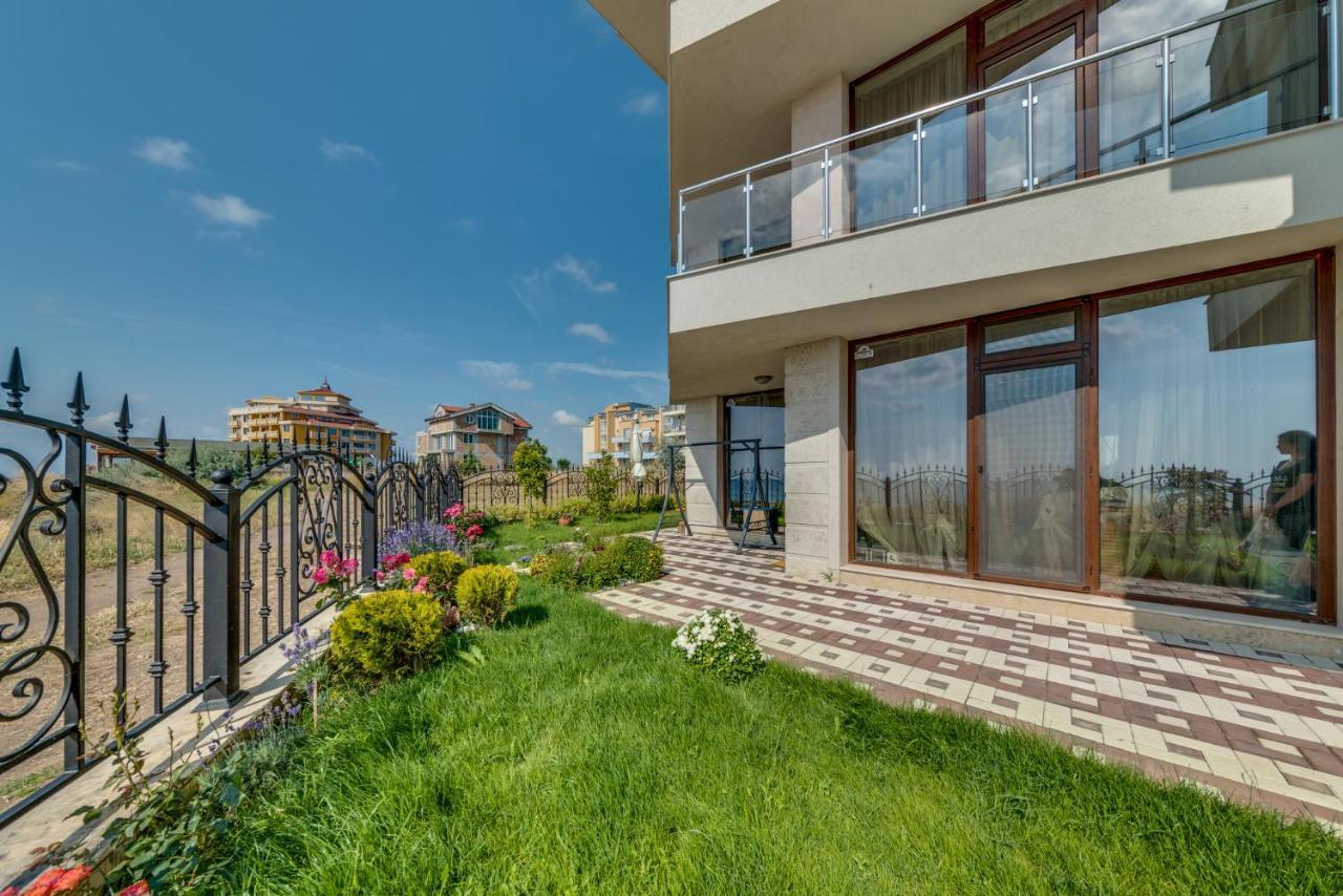 Apartcomplex Golden Bay Ravda Ngoại thất bức ảnh