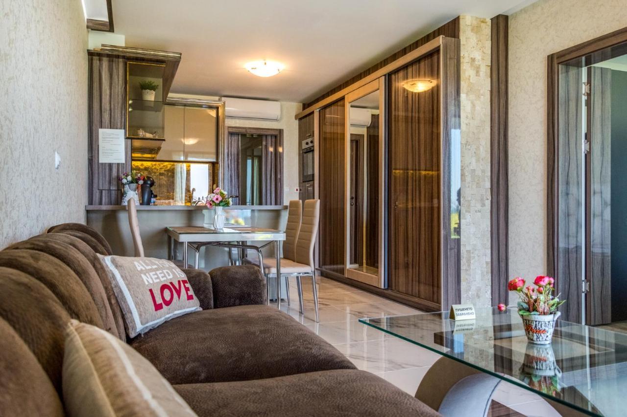 Apartcomplex Golden Bay Ravda Ngoại thất bức ảnh